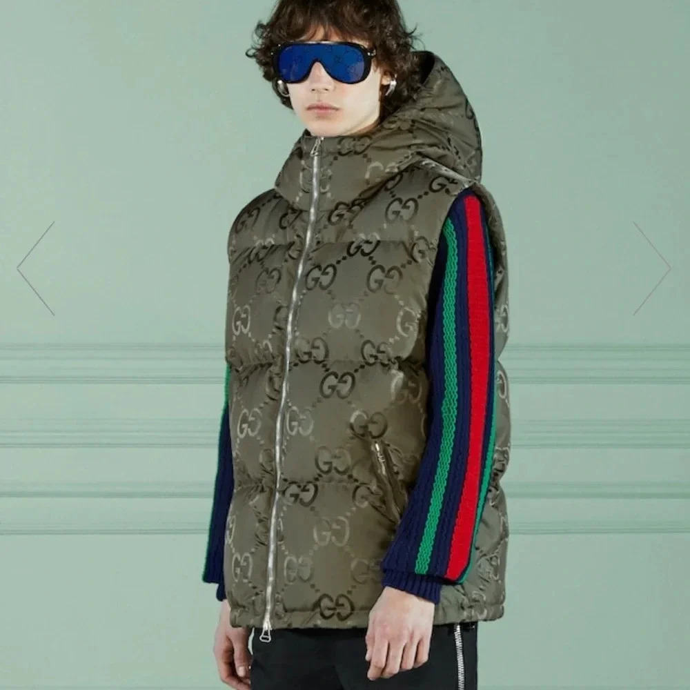 AUTHENTIC GUCCI JUMBO GG monogram CANVAS DOWN VEST green men’s hood puffer gilet